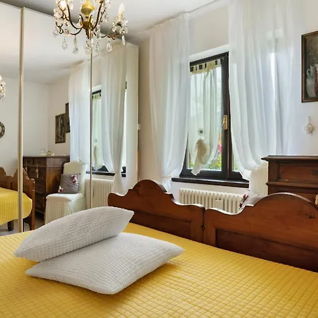 Holiday home Casa Fruet
